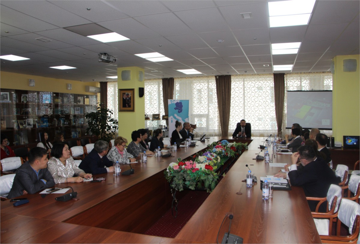 9 - Uczestnicy Okrągłego Stołu - Astana 2018