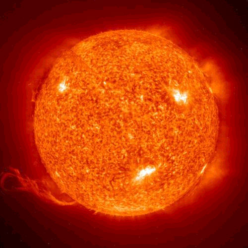 Soce - protuberancje soneczne (zdjcie z obserwatorium SOHO)