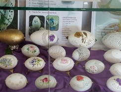 rzeźbione jajka