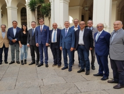Delegacja olsztyńska i władze uniwersytetu w Bari