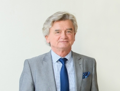 dr Tadeusz Żechowicz