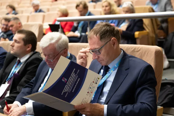 Uczestnicy Zjazdu Katedr, Zakładów i Zespołów Badawczych Publicznego Prawa Gospodarczego
