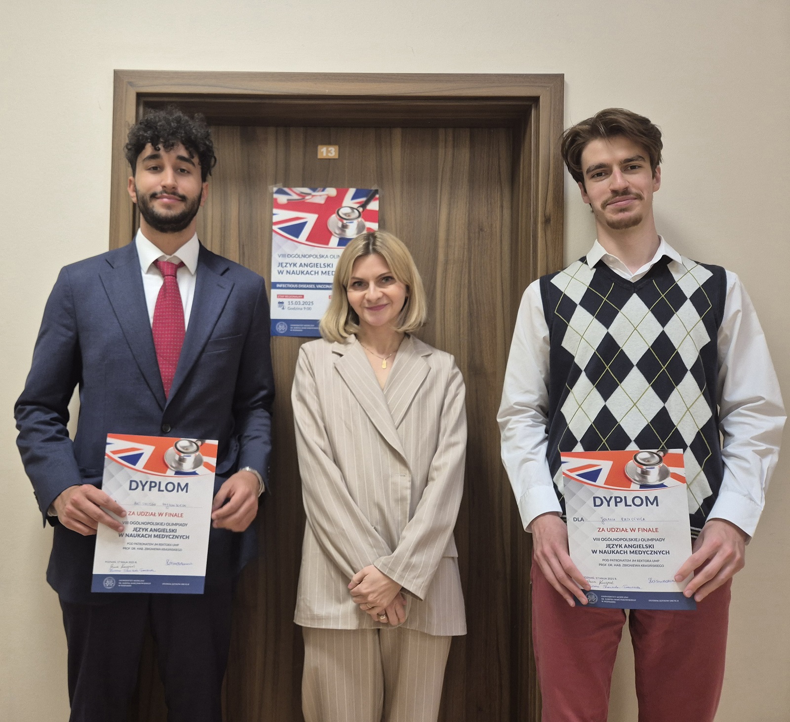 finaliście na olimpiadzie medycznej zdjęcie