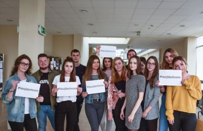 #podarujoddechKarolinie